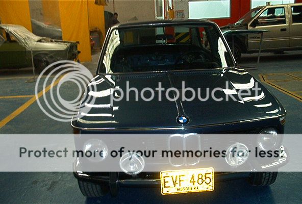 bmw061.jpg