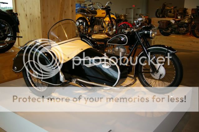 BmwR25sidecar.jpg