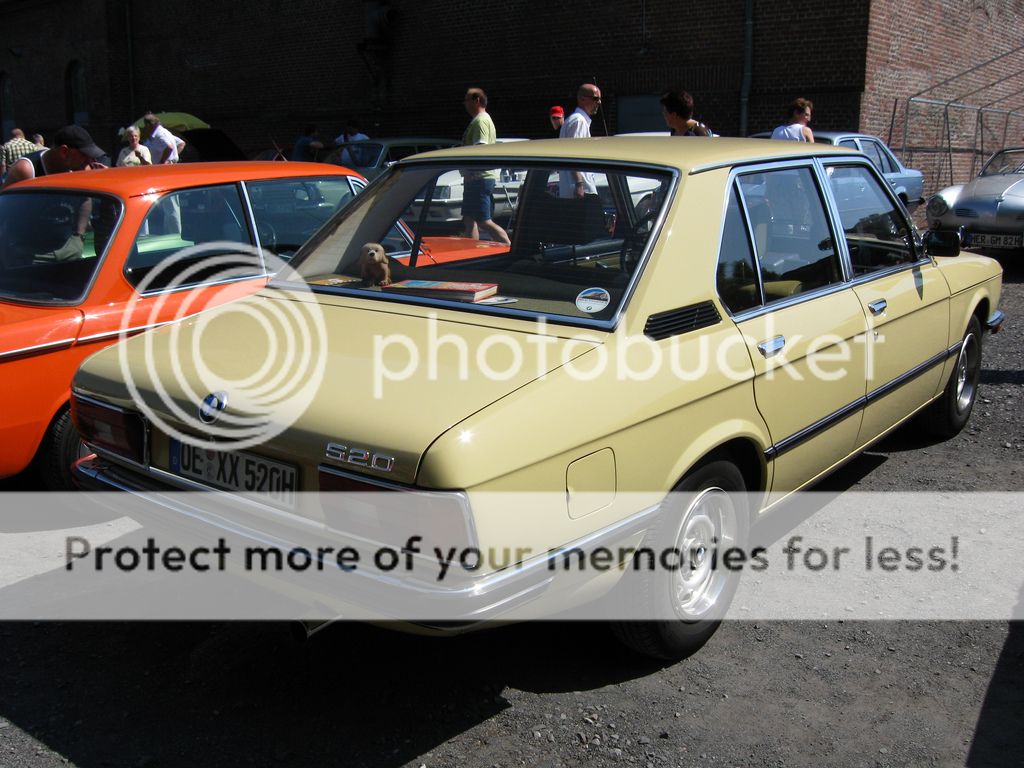 4757355346_7ef7a48209BMWE12520_L-1.jpg