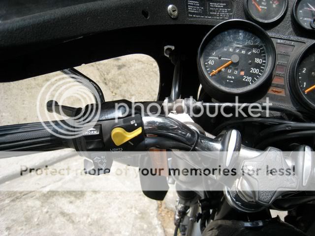 R90SIX.jpg